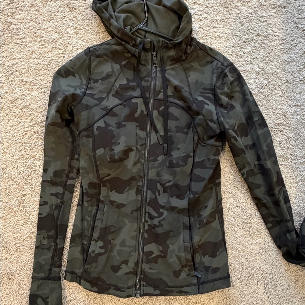 Lululemon Women's Jacket Sz 8